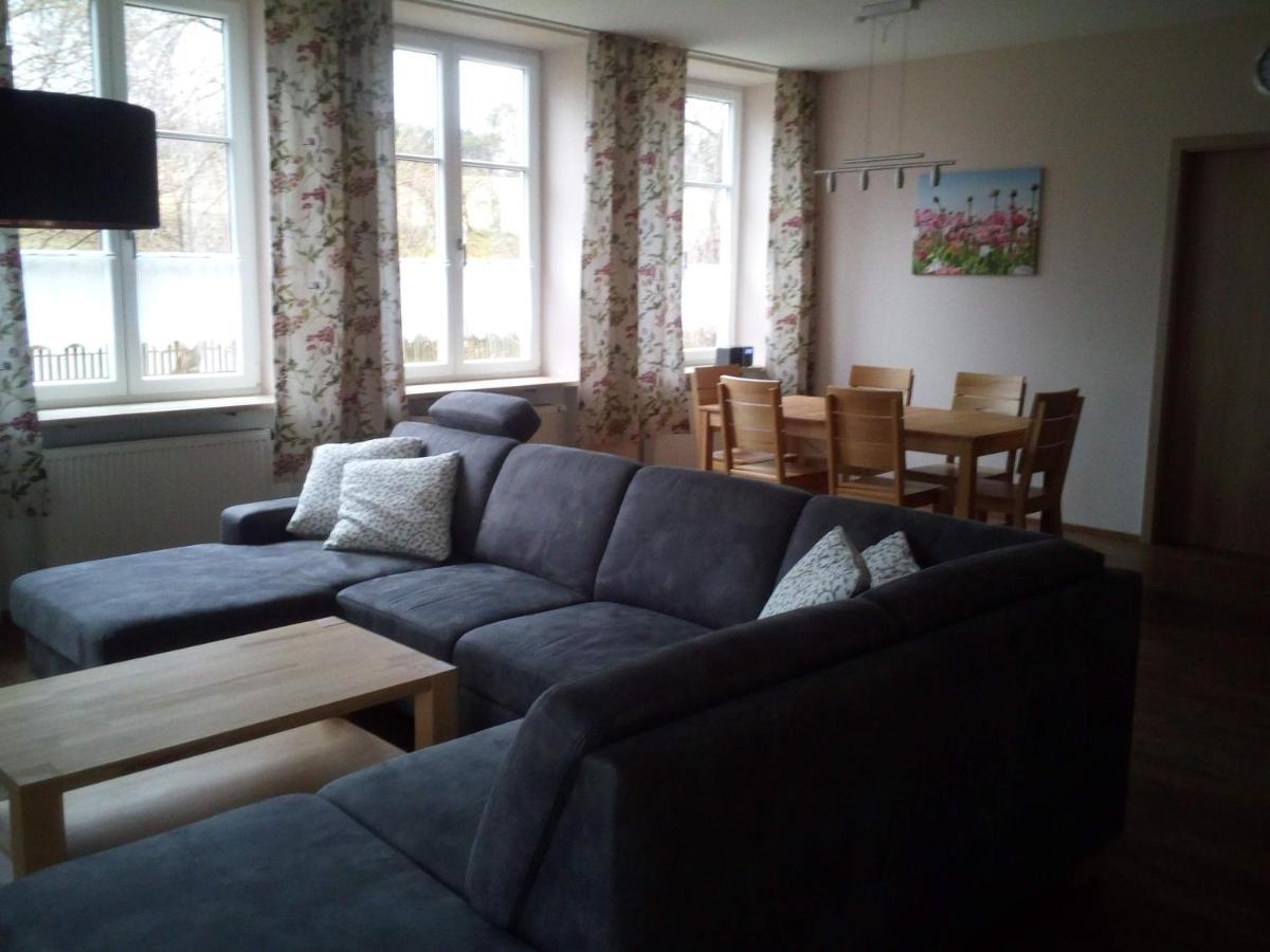 Ferienwohnung Kopold "Im Alten Schulhaus" Pottmes Luaran gambar